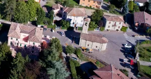 Parcheggio Piazzetta dell'Oratorio - Immagine: 1